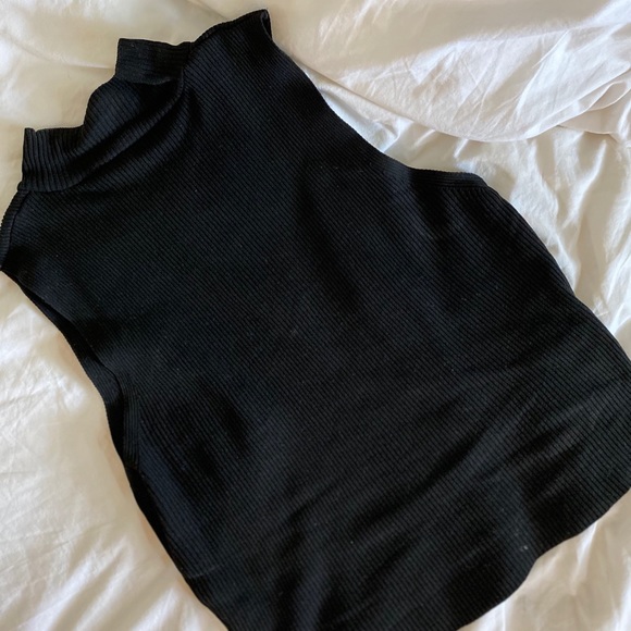 ZARA Turtleneck Tank Top - Picture 2 of 5